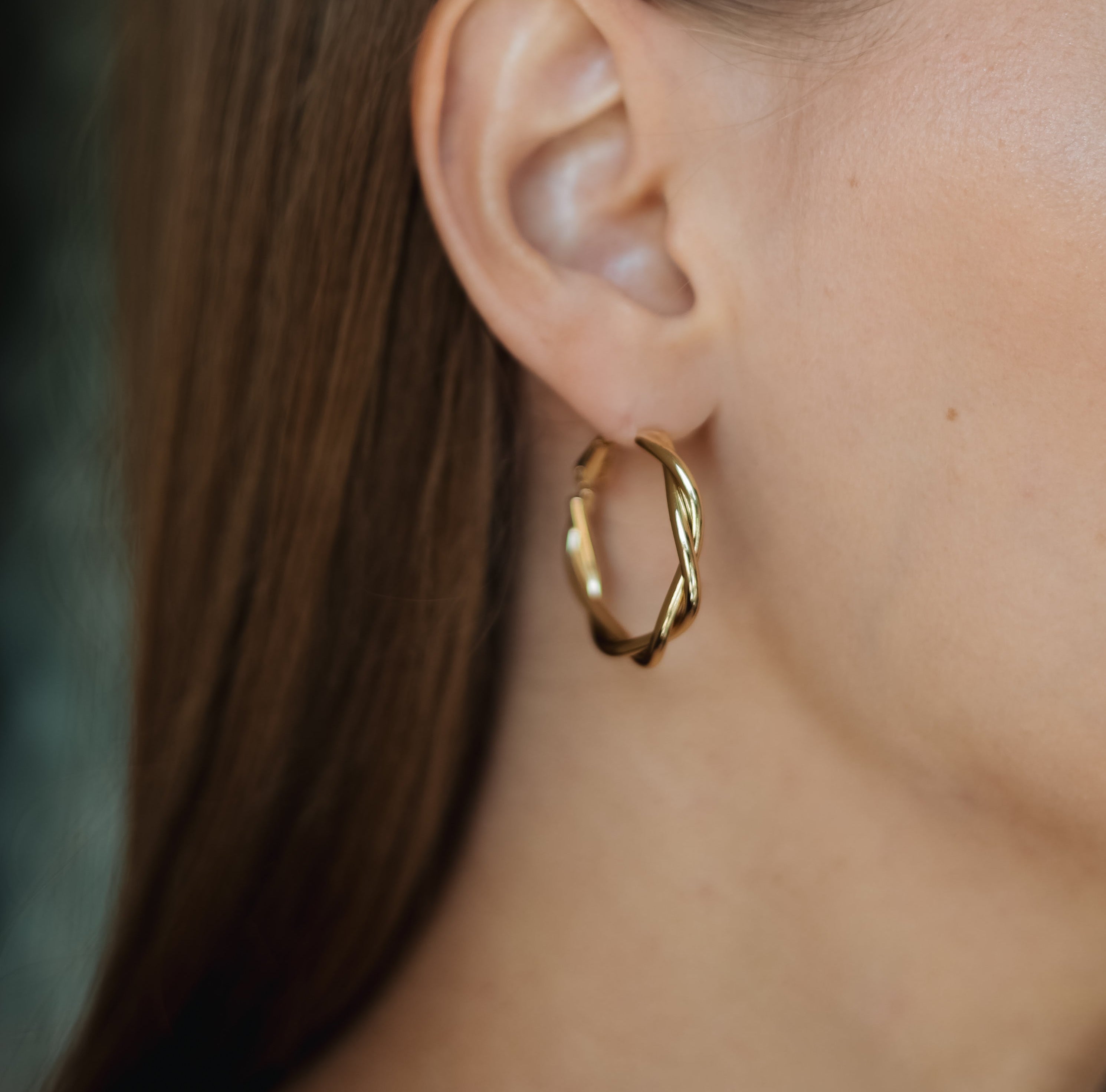 Twisted Hoop Earrings – 14k Gold Plated Classic Hoops
